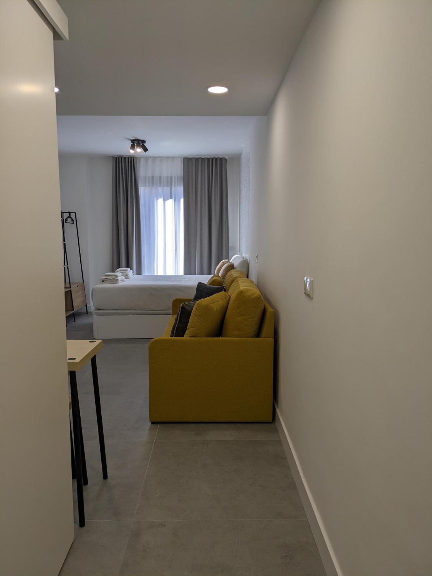 Weflating Fira Apartment L'Hospitalet de Llobregat Luaran gambar