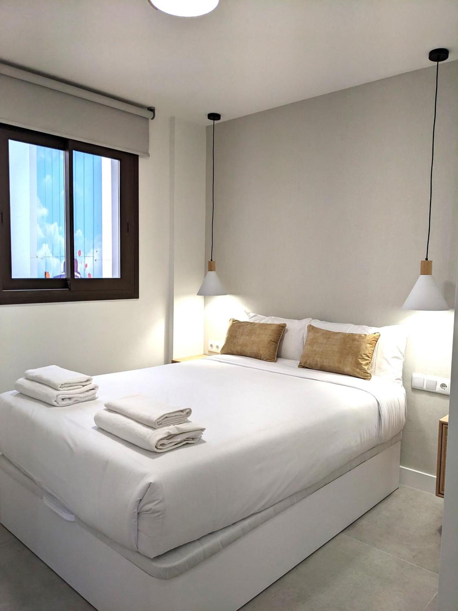 Weflating Fira Apartment L'Hospitalet de Llobregat Luaran gambar