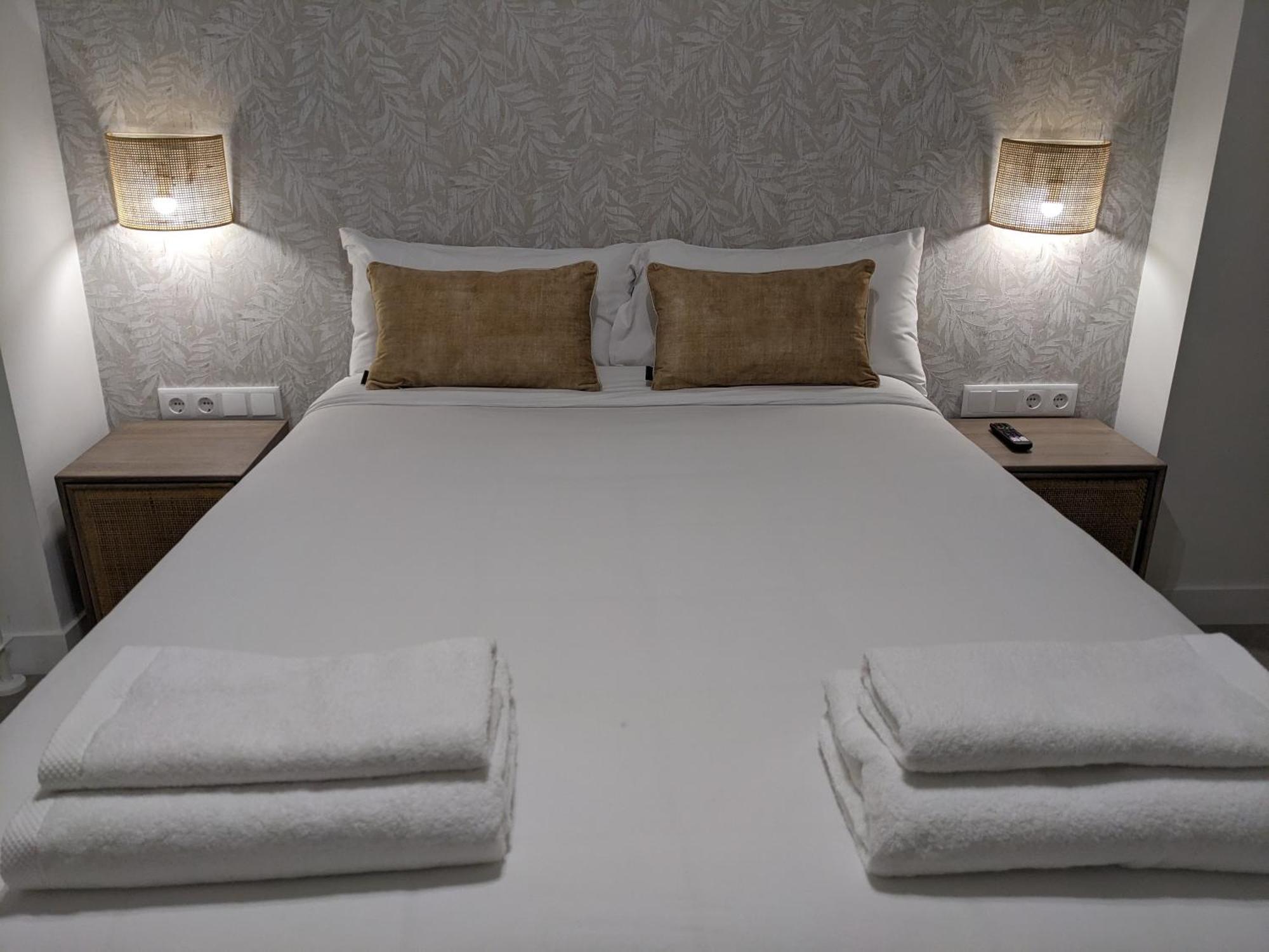 Weflating Fira Apartment L'Hospitalet de Llobregat Luaran gambar